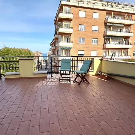 P027 - Porto Recanati, Trilocale In Centro Vista Mare Διαμέρισμα Porto Recanati